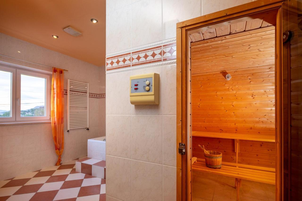 Germania Rooms & Apartments 塞莱纳 外观 照片